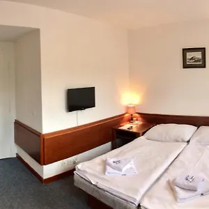 Hotel Lomnice Hotel & Restaurant